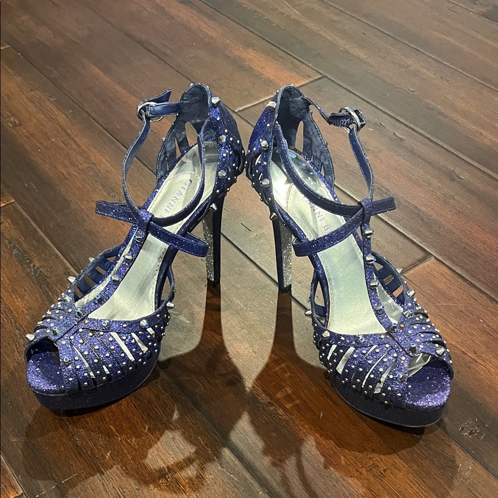 NWOB Gianni Bini hot royal blue platform sparkly heels size 7.5